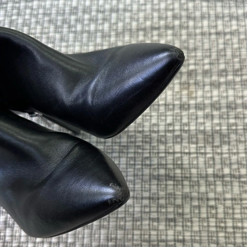 MICHAEL Michael Kors Leather Dorothy Flex Mid Booties
